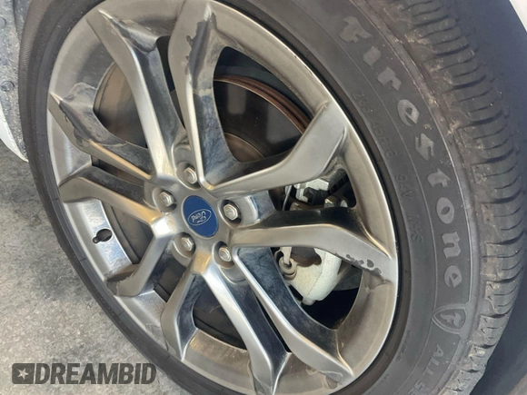 2020 Ford Fusion SEL z VIN 3FA6P0CD4LR177021, wystawiony jako IAAI lot #42743422 z przebiegiem 81 131 mil mil oraz . Historia ofert i sprzedaży dostępna na DreamBid. Obrazek 23.