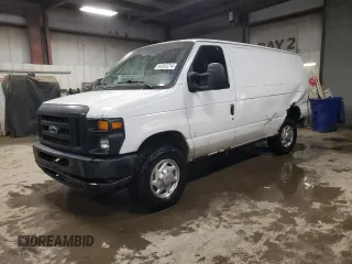 2009 Ford Econoline Cargo Commercial z VIN 1FTSE34L19DA56356, wystawiony jako Copart lot #84553214 z przebiegiem 373 303 mil mil oraz Szkoda całkowita • Salvage title. Historia ofert i sprzedaży dostępna na DreamBid. Obrazek 1.