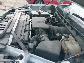 2022 Chevrolet Silverado 1500 LTZ z VIN 1GCUDGEL1NZ543894, wystawiony jako IAAI lot #43321718 z przebiegiem 46 763 mil mil oraz . Historia ofert i sprzedaży dostępna na DreamBid. Obrazek 20.