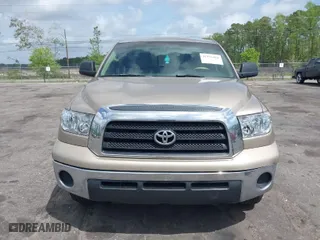 2007 Toyota Tundra SR5 with VIN 5TBBT54167S452826, listed as a IAAI auction lot 41956464 with 231,437 mi miles. Bid and sale history available at carsss.com. Image 12.