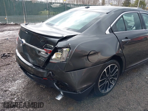 2018 Ford Taurus SEL with VIN 1FAHP2E80JG138693, listed as a IAAI auction lot 41679603 with 110,701 mi miles. Bid and sale history available at carsss.com. Image 6.