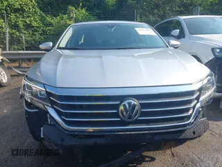 2021 Volkswagen Passat SE with VIN 1VWSA7A38MC012907, listed as a IAAI auction lot 42581889 with 76,001 mi miles and . Bid and sale history available at DreamBid. Image 6.