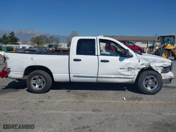 2004 Dodge Ram 1500 SLT with VIN 1D7HA18D54S754394, listed as a IAAI auction lot 41657964 with NaN miles. Bid and sale history available at carsss.com. Image 13.