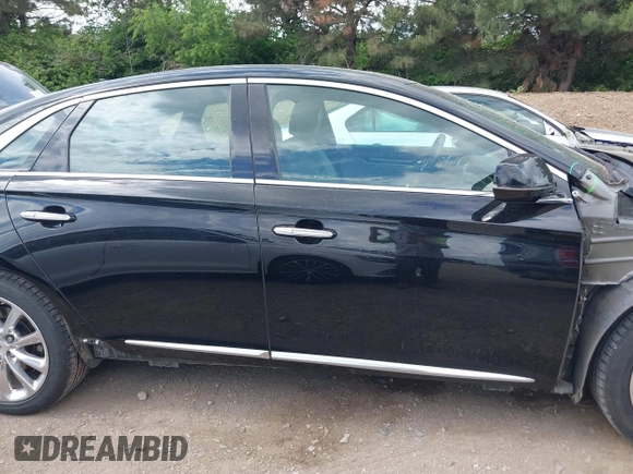 2013 Cadillac XTS Luxury with VIN 2G61R5S32D9246125, listed as a IAAI auction lot 42261263 with 89,390 mi miles and . Bid and sale history available at DreamBid. Image 14.