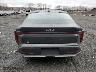 2025 Kia K4 LXS with VIN 3KPFT4DE1SE024591, listed as a Copart auction lot 51592495 with 2,511 mi miles and Salvage Title. Bid and sale history available at carsss.com. Image 6.