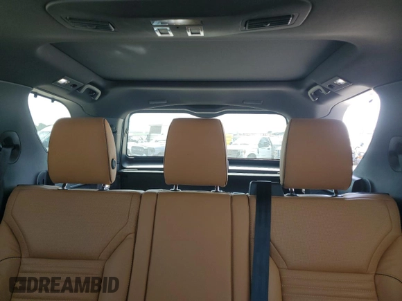 2019 Land Rover Discovery HSE Luxury with VIN SALRT2RV3KA094809, listed as a Copart auction lot 61624914 with 38,957 mi miles and Salvage Title. Bid and sale history available at DreamBid. Image 10.