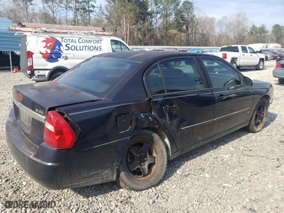 2007 Chevrolet Malibu LT w/2LT with VIN 1G1ZT58N87F304804, listed as a Copart auction lot 44186005 with 239,436 mi miles and Salvage Title. Bid and sale history available at carsss.com. Image 3.
