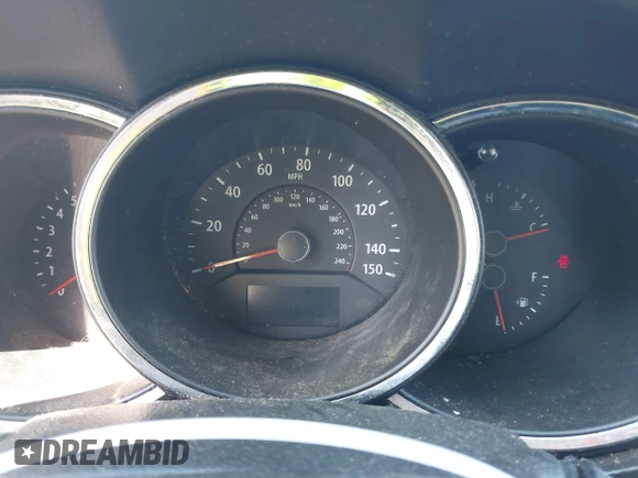 2011 Kia Sorento EX with VIN 5XYKU4A28BG070279, listed as a IAAI auction lot 41960555 with 1 mi miles. Bid and sale history available at carsss.com. Image 7.