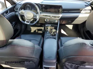 2022 Kia K5 GT with VIN 5XXG44J81NG145035, listed as a Copart auction lot 60842974 with 0 mi miles and Salvage Title. Bid and sale history available at carsss.com. Image 8.