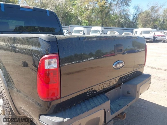 2008 Ford Super Duty F-250 SRW XL with VIN 1FTSW21R28EB90169, listed as a IAAI auction lot 41864510 with 258,461 mi miles. Bid and sale history available at carsss.com. Image 6.