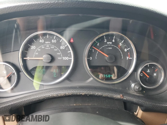 2013 Jeep Wrangler Unlimited Sahara with VIN 1C4HJWEG9DL701391, listed as a Copart auction lot 60492325 with 117,584 mi miles and Salvage title. Bid and sale history available at DreamBid. Image 9.