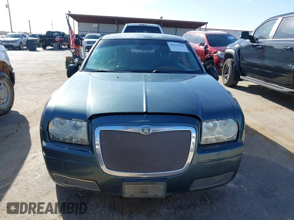 2006 Chrysler 300 with VIN 2C3KA43R76H158898, listed as a IAAI auction lot 41679164 with 1 mi miles. Bid and sale history available at carsss.com. Image 12.