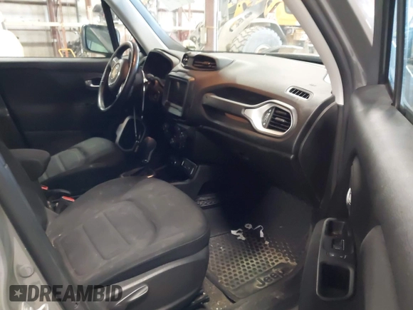 2020 Jeep Renegade Latitude with VIN ZACNJBBBXLPL52737, listed as a IAAI auction lot 42083158 with 125,715 mi miles and . Bid and sale history available at DreamBid. Image 5.