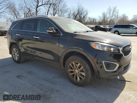 2018 Kia Sorento LX with VIN 5XYPG4A38JG372465, listed as a Copart auction lot 49063795 with 95,432 mi miles and Salvage Title. Bid and sale history available at carsss.com. Image 4.