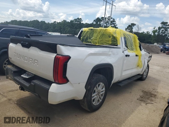2022 Toyota Tundra SR5 с VIN 5TFLA5DA5NX028109, выставлен на аукционе Copart как лот 64657125 с пробегом Не указан миль и Чистый • Clean title. История ставок и продаж доступна на DreamBid. Изображение 3.