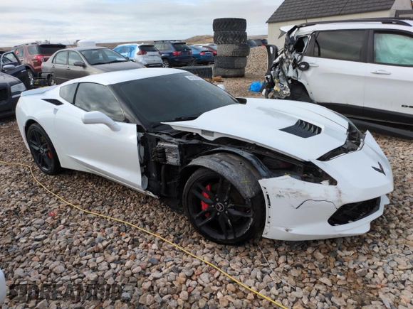 2015 Chevrolet Corvette 1LT with VIN 1G1YB2D72F5114859, listed as a Copart auction lot 46188535 with 107,082 mi miles and Salvage Title. Bid and sale history available at carsss.com. Image 4.