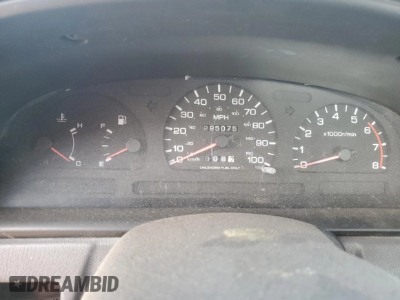 1996 Nissan Frontier XE z VIN 1N6SD16S4TC308641, wystawiony jako Copart lot #77328574 z przebiegiem Nie podano mil oraz Szkoda całkowita • Salvage title. Historia ofert i sprzedaży dostępna na DreamBid. Obrazek 9.