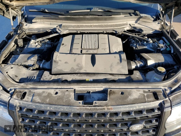 2015 Land Rover Range Rover with VIN SALGR2VF9FA240821, listed as a Copart auction lot 81156374 with 136,243 mi miles and Clean Title. Bid and sale history available at carsss.com. Image 12.