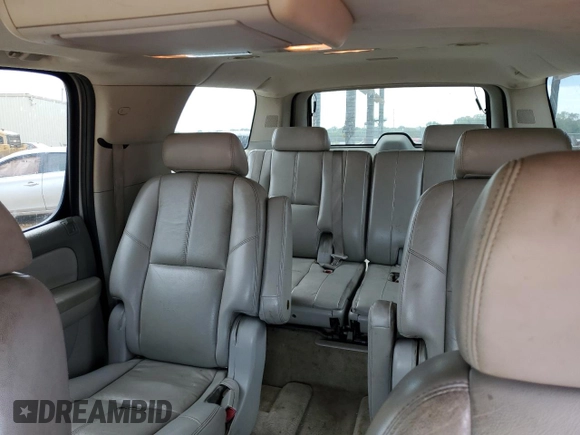 2007 Chevrolet Suburban LT with VIN 1GNFC16037J232196, listed as a Copart auction lot 72887074 with 262,163 mi miles and Salvage Title. Bid and sale history available at carsss.com. Image 10.
