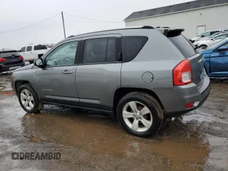 2011 Jeep Compass Latitude with VIN 1J4NT1FB2BD252754, listed as a Copart auction lot 41946725 with 163,155 mi miles and Clean Title. Bid and sale history available at carsss.com. Image 2.