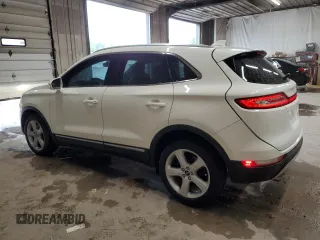 2017 Lincoln MKC Premiere z VIN 5LMCJ1D91HUL51490, wystawiony jako Copart lot #58367225 z przebiegiem 94 861 mil mil oraz Szkody całkowita. Historia ofert i sprzedaży dostępna na DreamBid. Obrazek 2.