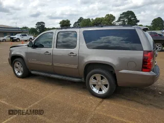 2013 Chevrolet Suburban LS z VIN 1GNSCHE00DR221307, wystawiony jako Copart lot #54684925 z przebiegiem 203 169 mil mil oraz Szkoda całkowita • Salvage title. Historia ofert i sprzedaży dostępna na DreamBid. Obrazek 2.