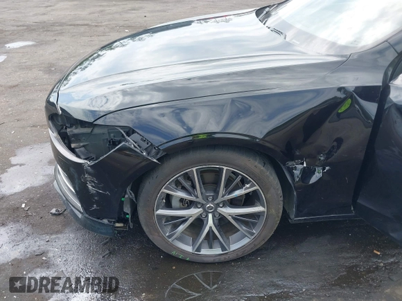 2018 Volvo S90 Momentum z VIN LVY982AKXJP032631, wystawiony jako IAAI lot #42204902 z przebiegiem 178 192 mil mil oraz . Historia ofert i sprzedaży dostępna na DreamBid. Obrazek 6.