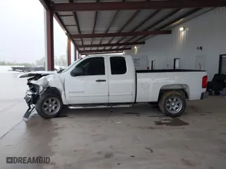 2011 Chevrolet Silverado 1500 LS with VIN 1GCRCREA3BZ445772, listed as a IAAI auction lot 41922183 with 140,429 mi miles. Bid and sale history available at carsss.com. Image 13.