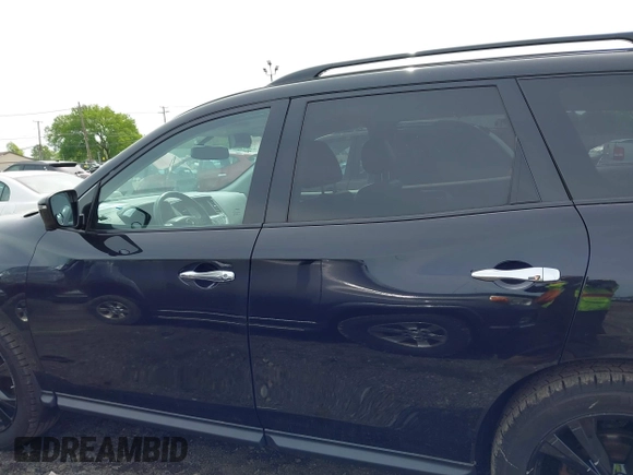 2018 Nissan Pathfinder SL with VIN 5N1DR2MM3JC646175, listed as a IAAI auction lot 42346914 with 90,789 mi miles and . Bid and sale history available at DreamBid. Image 14.