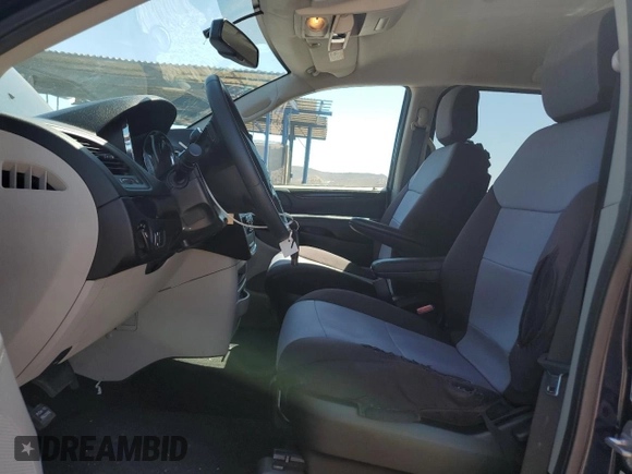 2015 Dodge Grand Caravan SE with VIN 2C4RDGBG2FR606297, listed as a Copart auction lot 53870875 with 35,676 mi miles and Salvage Title. Bid and sale history available at DreamBid. Image 7.