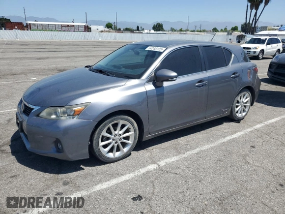 2012 Lexus CT 200h z VIN JTHKD5BH2C2115820, wystawiony jako Copart lot #54248125 z przebiegiem 246 440 mil mil oraz Szkoda całkowita • Salvage title. Historia ofert i sprzedaży dostępna na DreamBid. Obrazek 1.