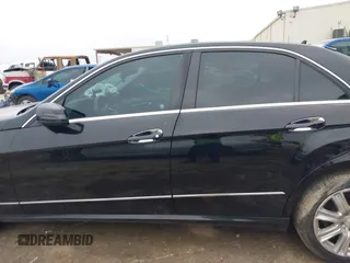 2012 Mercedes-Benz E 350 Luxury with VIN WDDHF5KB2CA551385, listed as a IAAI auction lot 41922064 with 281,962 mi miles and . Bid and sale history available at carsss.com. Image 15.