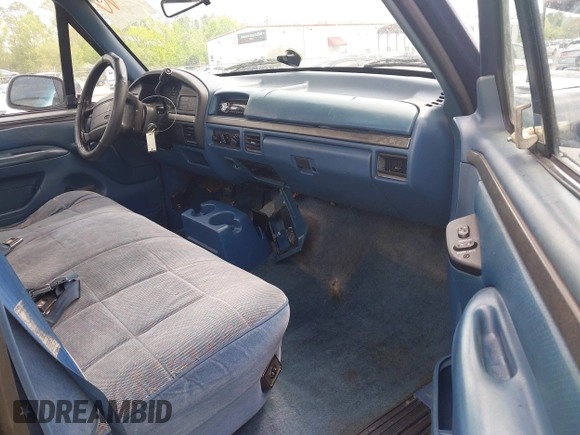 1994 Ford F-250 with VIN 1FTEF25H5RNA75307, listed as a IAAI auction lot 41936695 with 136,866 mi miles and . Bid and sale history available at DreamBid. Image 5.