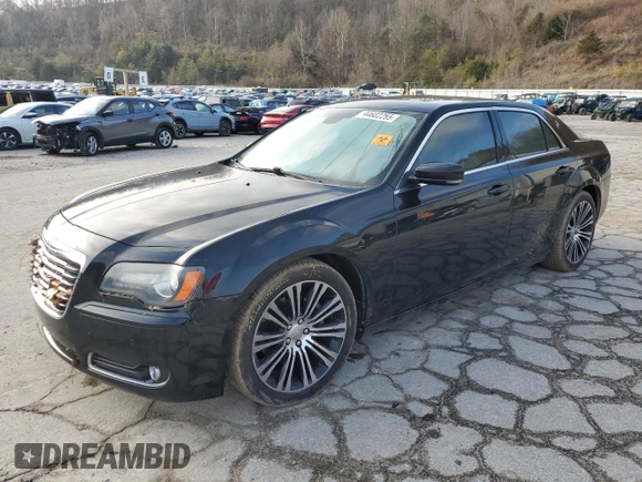 2013 Chrysler 300 with VIN 2C3CCABT4DH520337, listed as a Copart auction lot 44602255 with 112,593 mi miles and Salvage Title. Bid and sale history available at carsss.com. Image 1.
