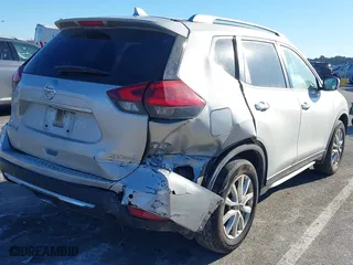2020 Nissan Rogue SV with VIN JN8AT2MV8LW122088, listed as a IAAI auction lot 41404814 with 120,624 mi miles. Bid and sale history available at carsss.com. Image 6.