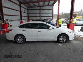 2017 Nissan Altima SV with VIN 1N4AL3AP4HC226048, listed as a IAAI auction lot 41268284 with 107,459 mi miles and . Bid and sale history available at carsss.com. Image 13.