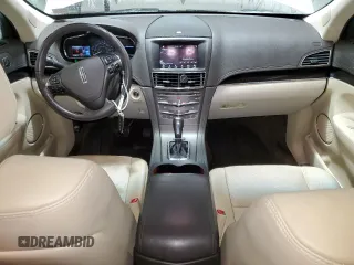2016 Lincoln MKT EcoBoost z VIN 2LMHJ5AT8GBL01646, wystawiony jako Copart lot #85357264 z przebiegiem 77 066 mil mil oraz Szkoda całkowita • Salvage title. Historia ofert i sprzedaży dostępna na DreamBid. Obrazek 8.