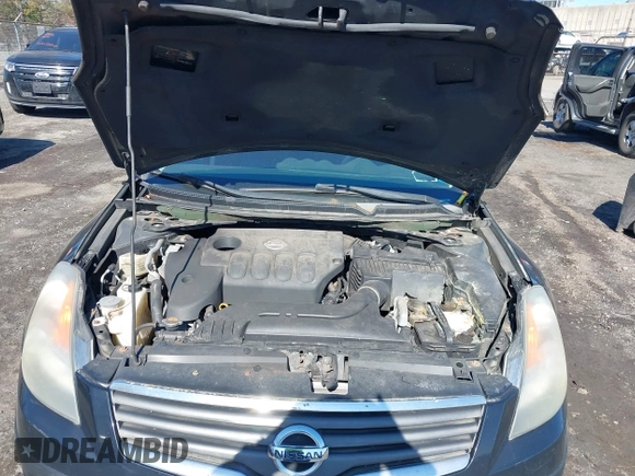 2007 Nissan Altima 2.5 S with VIN 1N4AL21E47N497414, listed as a IAAI auction lot 42050123 with 143,339 mi miles. Bid and sale history available at carsss.com. Image 10.