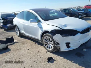 2020 Tesla Model X Long Range with VIN 5YJXCDE26LF231868, listed as a IAAI auction lot 41132465 with 49,801 mi miles. Bid and sale history available at carsss.com. Image 1.