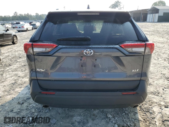 2022 Toyota RAV4 XLE with VIN 2T3W1RFV8NC210283, listed as a Copart auction lot 58776455 with 39,681 mi miles and Salvage title. Bid and sale history available at DreamBid. Image 6.