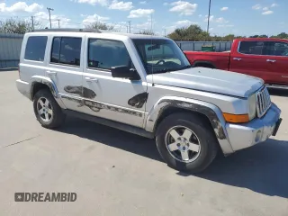 2010 Jeep Commander Sport with VIN 1J4RH4GK7AC159364, listed as a Copart auction lot 72509554 with 262,837 mi miles and Salvage Title. Bid and sale history available at carsss.com. Image 4.