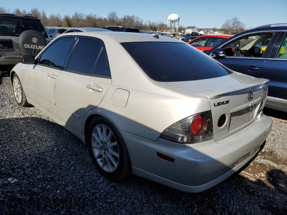 2004 Lexus IS 300/350 z VIN JTHBD192740091098, wystawiony jako Copart lot #50350035 z przebiegiem 157 209 mil mil oraz Szkoda całkowita • Salvage title. Historia ofert i sprzedaży dostępna na DreamBid. Obrazek 2.