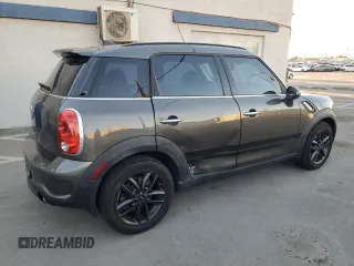 2014 MINI Countryman S with VIN WMWZC3C59EWP29137, listed as a Copart auction lot 79721804 with 124,871 mi miles and Salvage title. Bid and sale history available at DreamBid. Image 3.