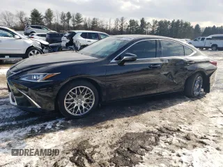 2020 Lexus ES with VIN 58ADZ1B13LU080222, listed as a Copart auction lot 42151235 with 50,565 mi miles and Salvage Title. Bid and sale history available at carsss.com. Image 1.