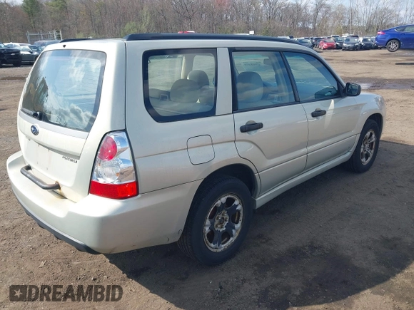 2006 Subaru Forester 2.5 X with VIN JF1SG63646H703558, listed as a IAAI auction lot 42008479 with 190,235 mi miles. Bid and sale history available at carsss.com. Image 4.