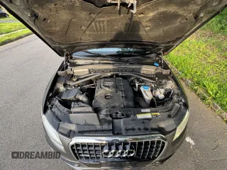 2017 Audi Q5 Premium Plus z VIN WA1M2AFP8HA085868, wystawiony jako Copart lot #63792125 z przebiegiem 208 022 mil mil oraz Czysty tytuł • Clean title. Historia ofert i sprzedaży dostępna na DreamBid. Obrazek 7.