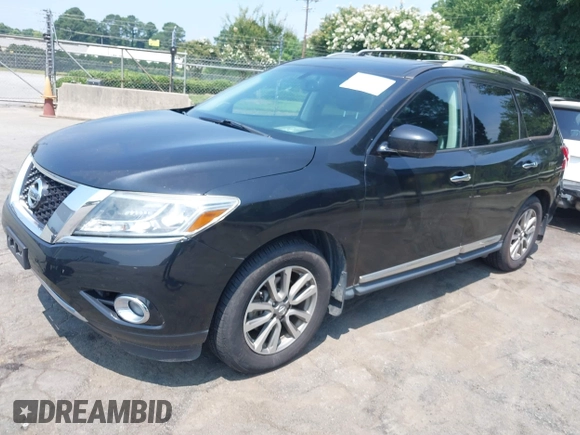 2015 Nissan Pathfinder SL with VIN 5N1AR2MM5FC684405, listed as a IAAI auction lot 42594415 with 130,691 mi miles and . Bid and sale history available at DreamBid. Image 17.