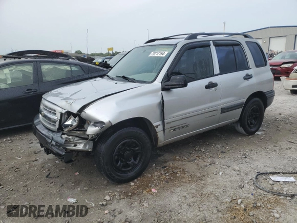 2002 Chevrolet Tracker with VIN 2CNBE13C926934704, listed as a Copart auction lot 70717194 with 189,076 mi miles and Salvage title. Bid and sale history available at DreamBid. Image 1.