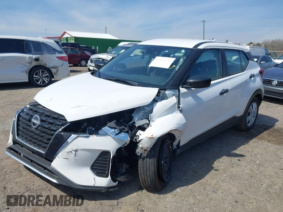 2024 Nissan Kicks S with VIN 3N1CP5BV8RL534588, listed as a IAAI auction lot 41832330 with 8,811 mi miles and . Bid and sale history available at carsss.com. Image 17.
