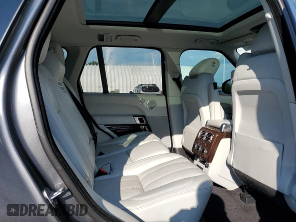 2016 Land Rover Range Rover HSE z VIN SALGS2PF3GA317640, wystawiony jako Copart lot #62923315 z przebiegiem 95 924 mil mil oraz Czysty tytuł • Clean title. Historia ofert i sprzedaży dostępna na DreamBid. Obrazek 11.